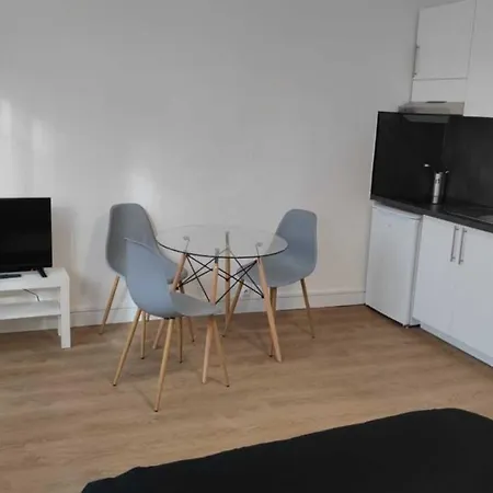 Verdier Studio Lot 5 *